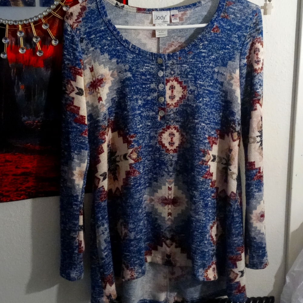 North 40 Southwestern design and style sweater